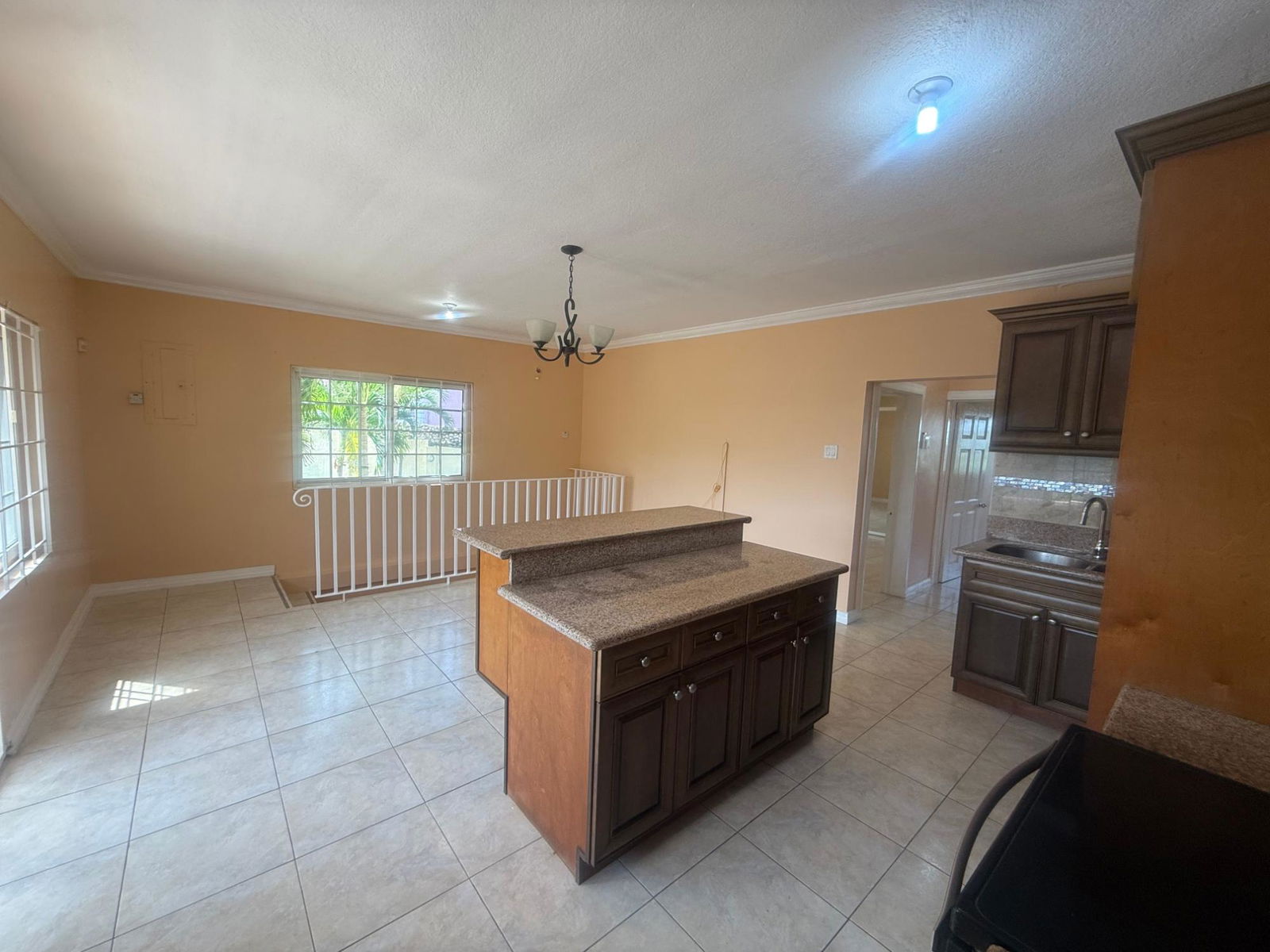 Fourth image of 21- Pleasant Valley Manor in Kingston 19, St. Andrew, Jamaica - property is For Rent