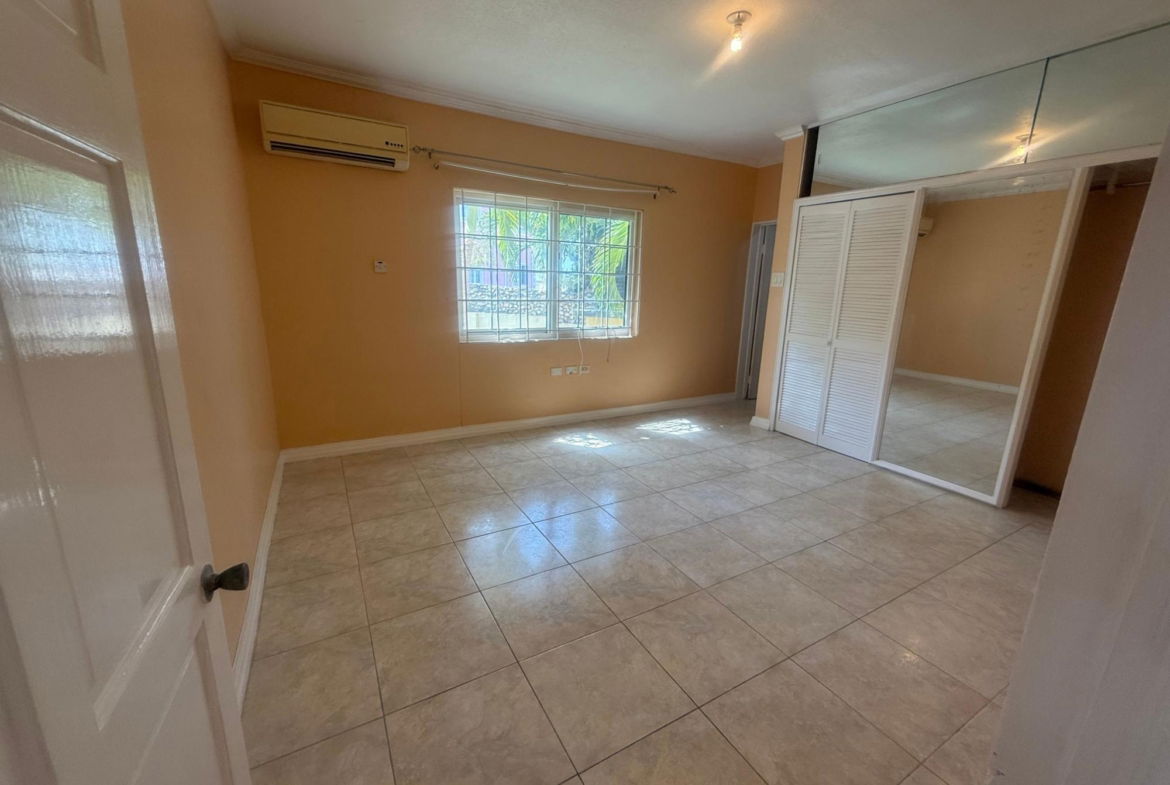 Eleventh image of 21- Pleasant Valley Manor in Kingston 19, St. Andrew, Jamaica - property is For Rent