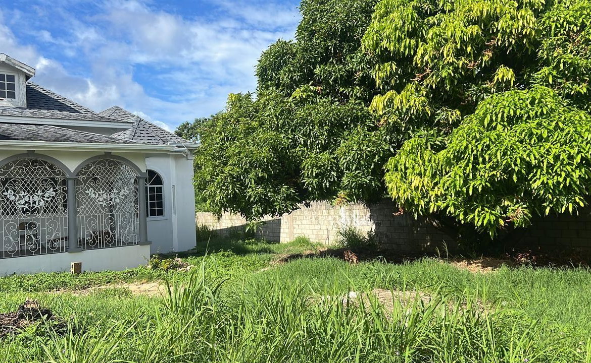 Fourth image of 488 Dorchester Avenue in Ironshore, St. James, Jamaica - property is For Rent