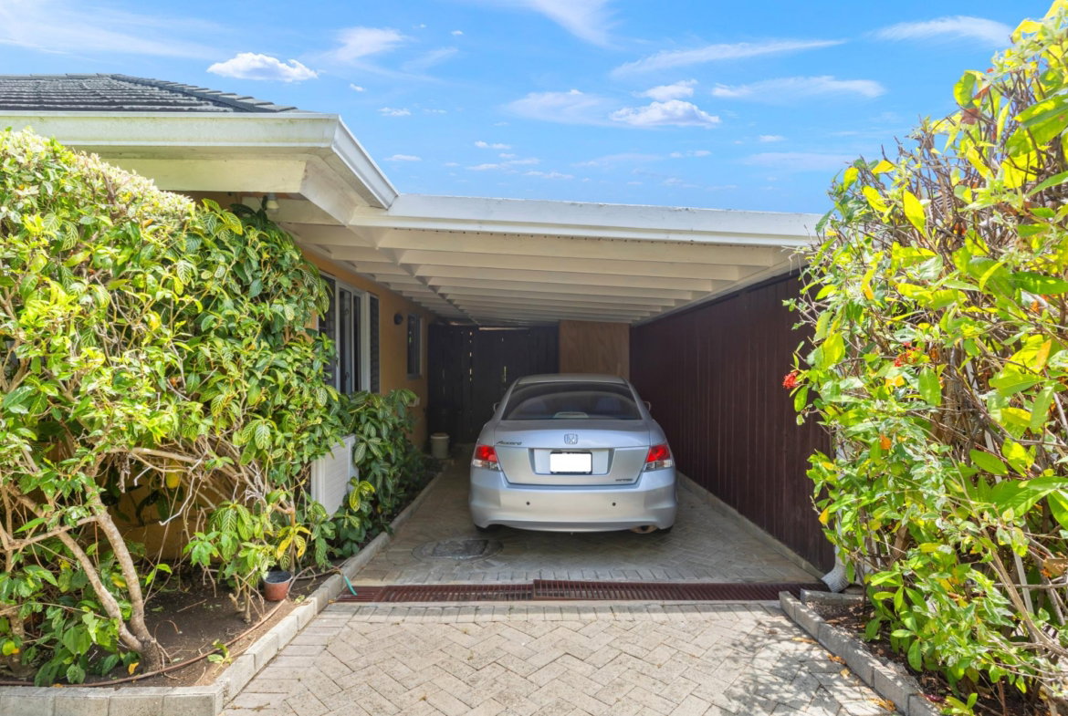 Fourth image of 529 Papaya Avenue, Coolshade in St. Ann's Bay, St. Ann, Jamaica - property is For Sale