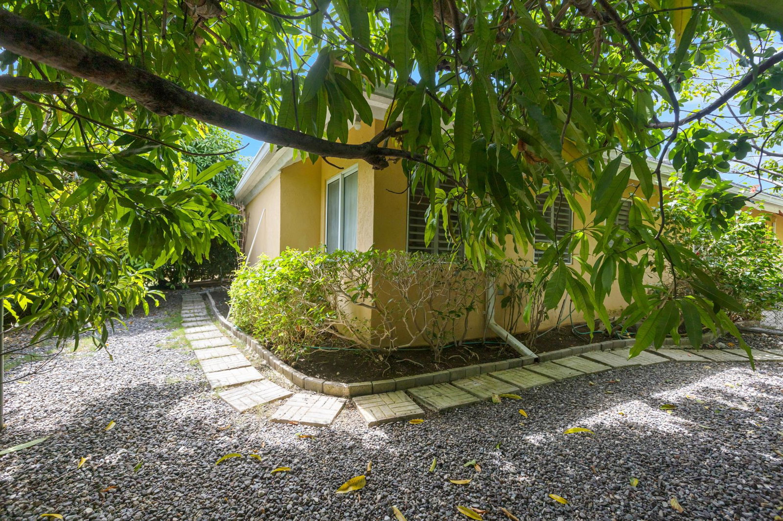 Seventh image of 529 Papaya Avenue, Coolshade in St. Ann's Bay, St. Ann, Jamaica - property is For Sale