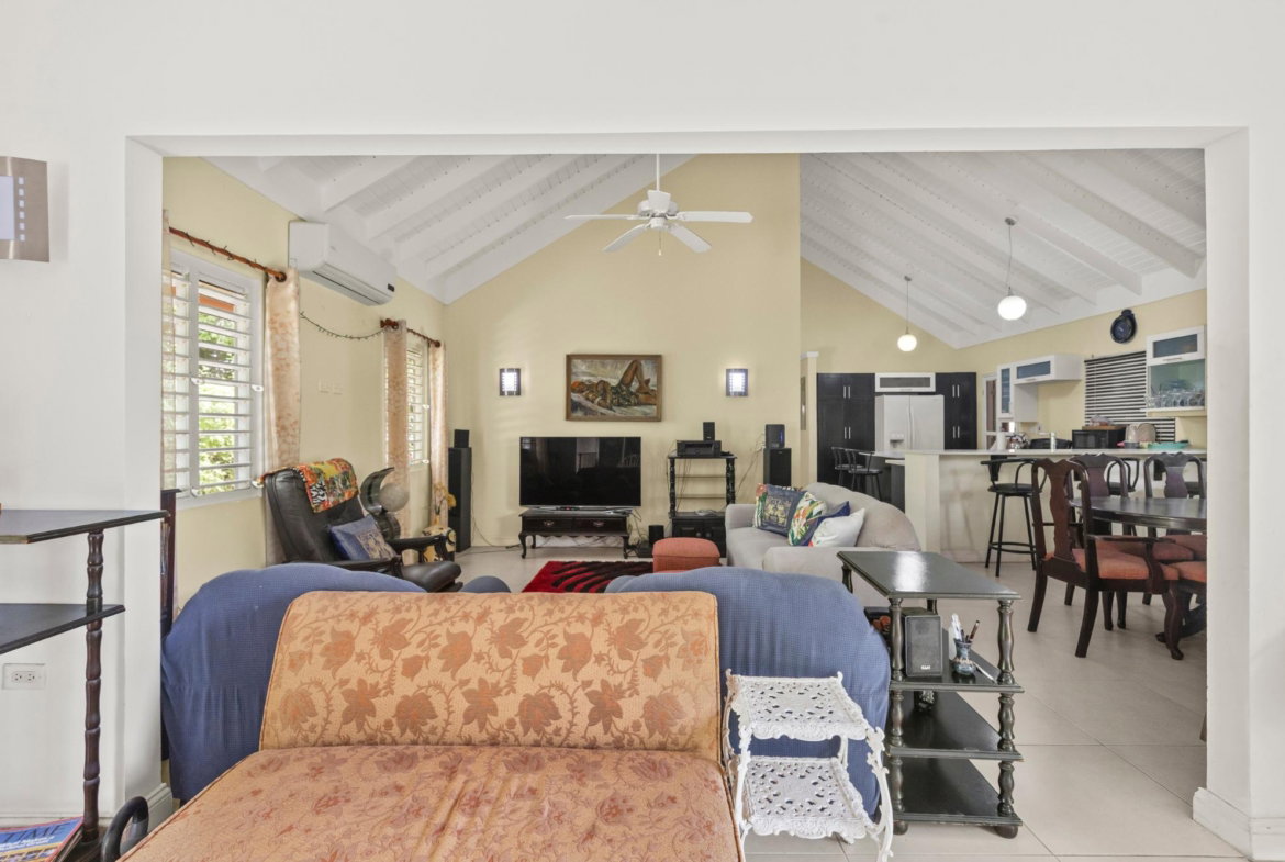 Tenth image of 529 Papaya Avenue, Coolshade in St. Ann's Bay, St. Ann, Jamaica - property is For Sale