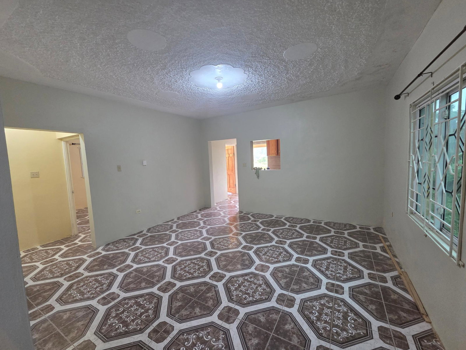 3-Bedroom-House-for-Rent-in-Linstead-St.-Catherine-Spacious-Family-Home Twelfth image of 3 King Street Linstead in Linstead, St. Catherine, Jamaica - property is For Rent