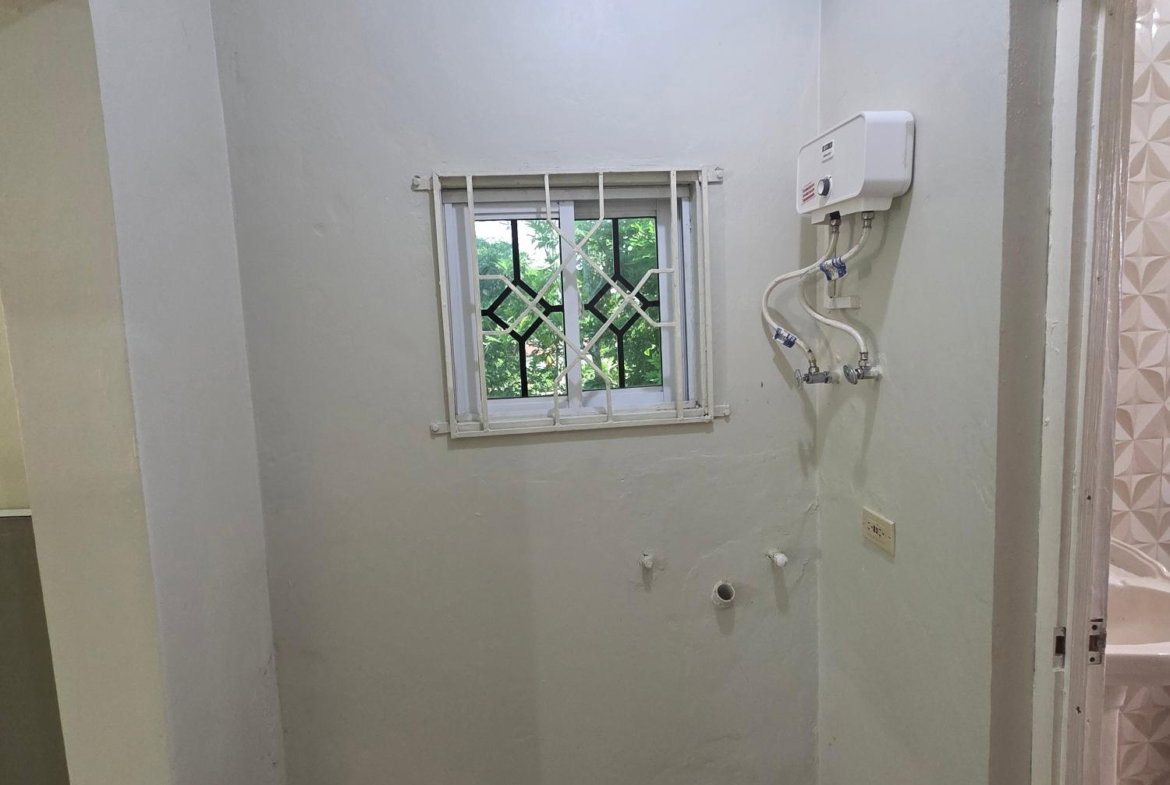 Thirteenth image of 3 King Street Linstead in Linstead, St. Catherine, Jamaica - property is For Rent
