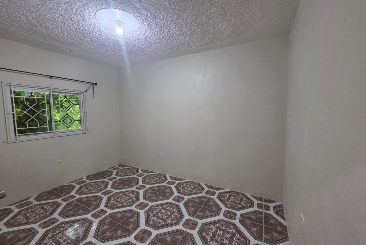 Fourteenth image of 3 King Street Linstead in Linstead, St. Catherine, Jamaica - property is For Rent