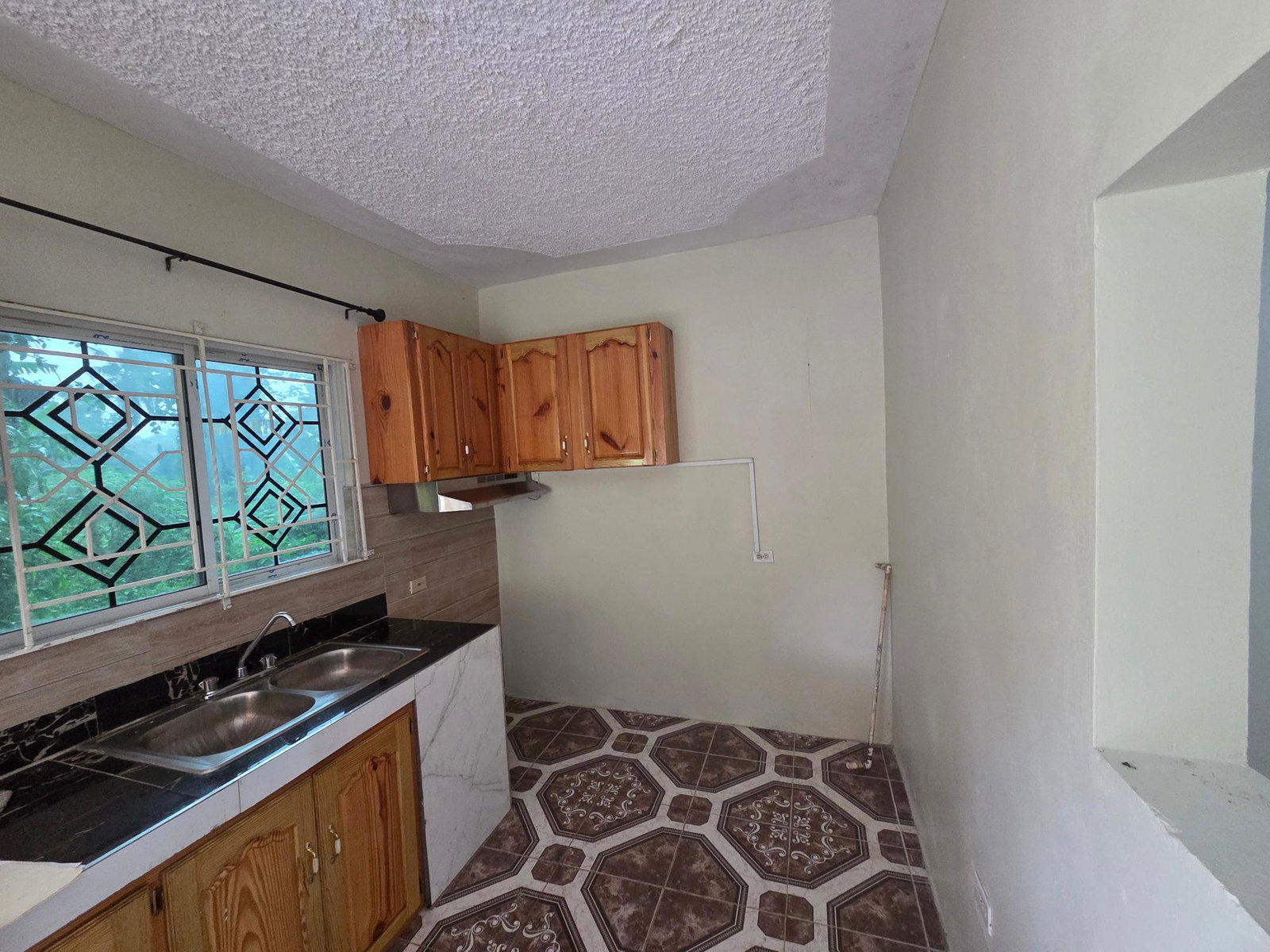 3-Bedroom-House-for-Rent-in-Linstead-St.-Catherine-Spacious-Family-Home Third image of 3 King Street Linstead in Linstead, St. Catherine, Jamaica - property is For Rent