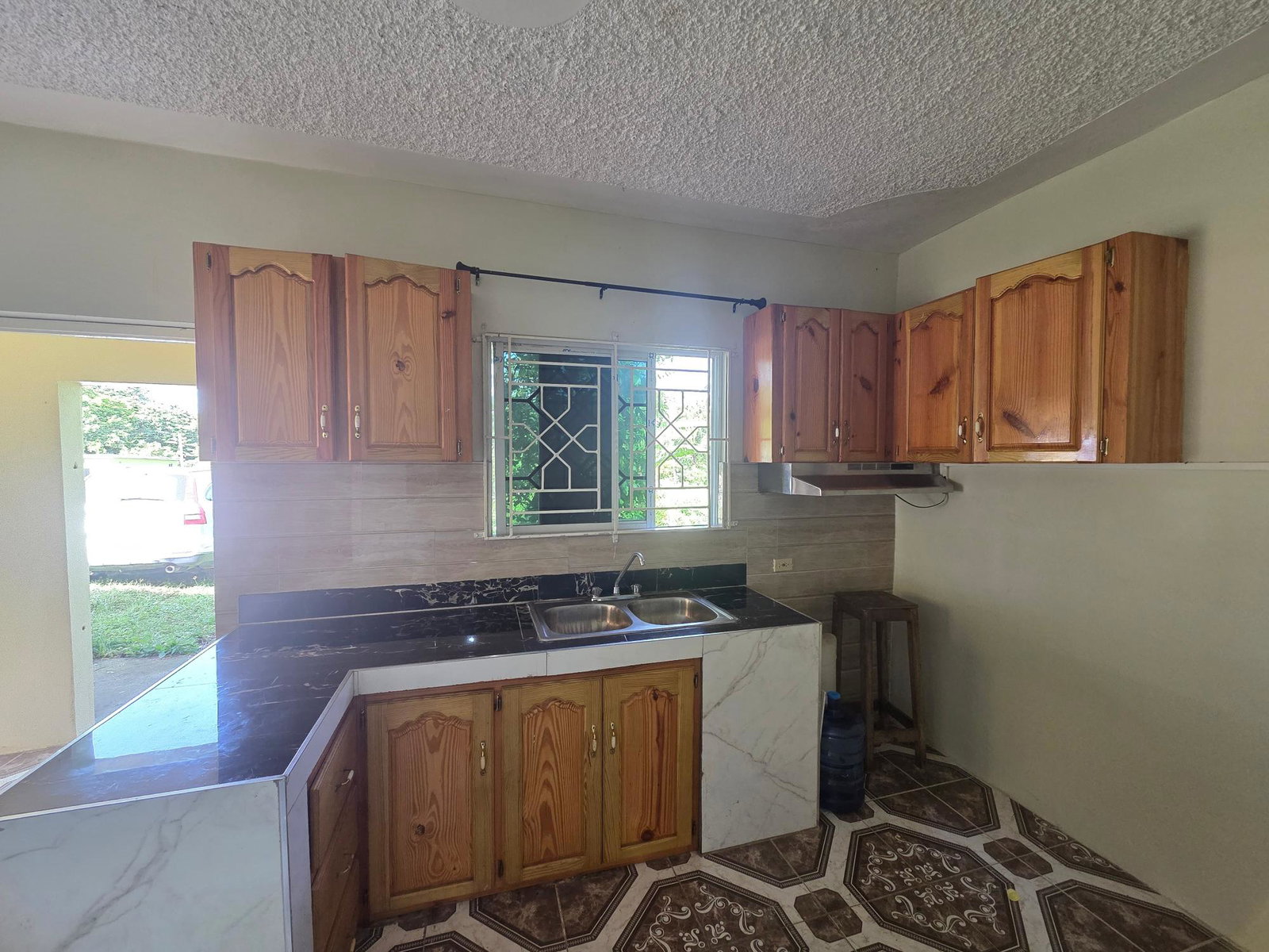 3-Bedroom-House-for-Rent-in-Linstead-St.-Catherine-Spacious-Family-Home Fourth image of 3 King Street Linstead in Linstead, St. Catherine, Jamaica - property is For Rent