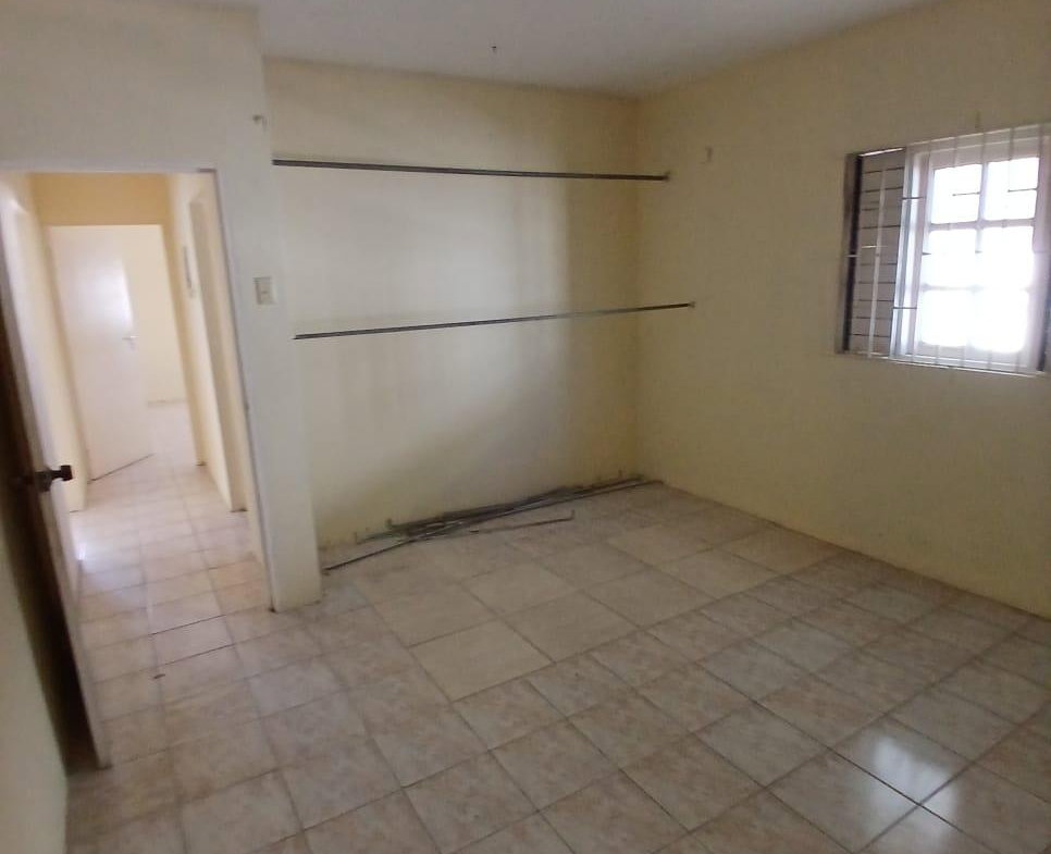 Thirteenth image of 6 Almond Close, Portmore pi in Naggo Head, St. Catherine, Jamaica - property is For Rent