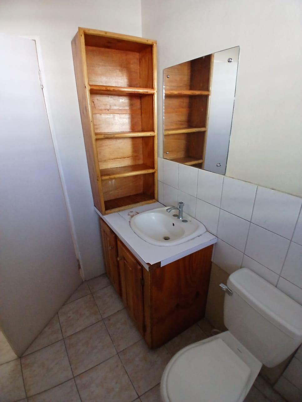 Sixteenth image of 6 Almond Close, Portmore pi in Naggo Head, St. Catherine, Jamaica - property is For Rent