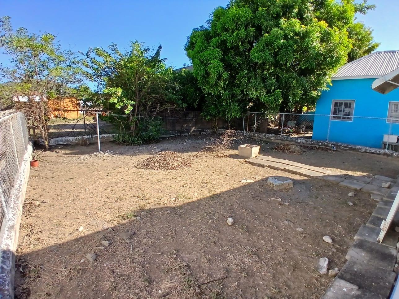 Nineteenth image of 6 Almond Close, Portmore pi in Naggo Head, St. Catherine, Jamaica - property is For Rent