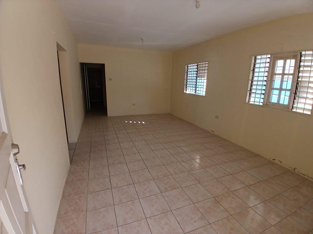 Eighth image of 6 Almond Close, Portmore pi in Naggo Head, St. Catherine, Jamaica - property is For Rent