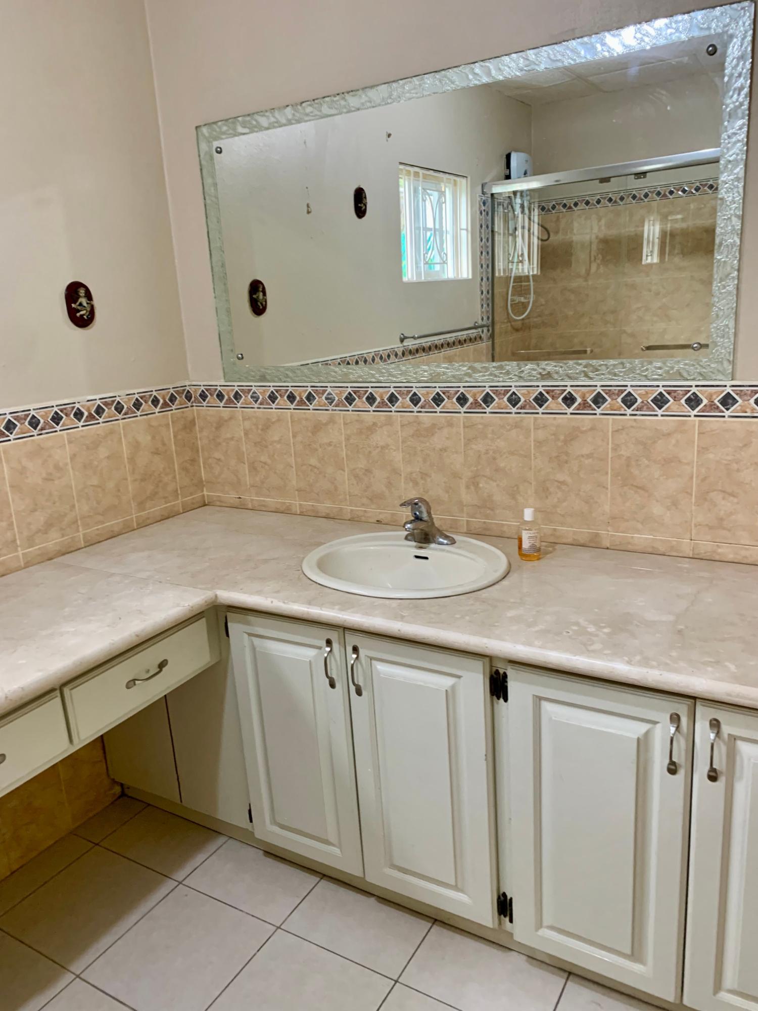 Sixth image of 7 Hillview Terrace, Kingsto in Kingston 19, St. Andrew, Jamaica - property is For Rent