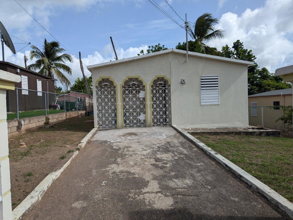 Second image of 268 Claremont Close in Claremont, St. Catherine, Jamaica - property is For Sale