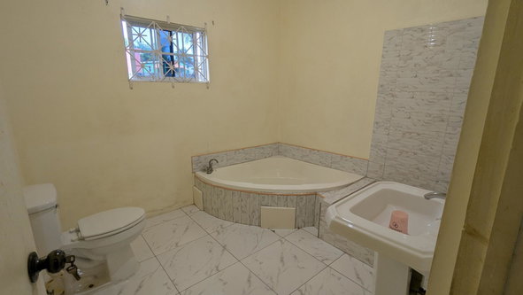 Thirteenth image of 268 Claremont Close in Claremont, St. Catherine, Jamaica - property is For Sale