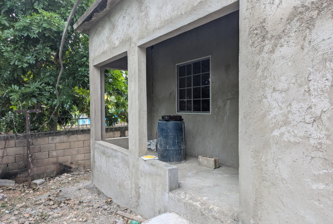 Seventeenth image of 268 Claremont Close in Claremont, St. Catherine, Jamaica - property is For Sale