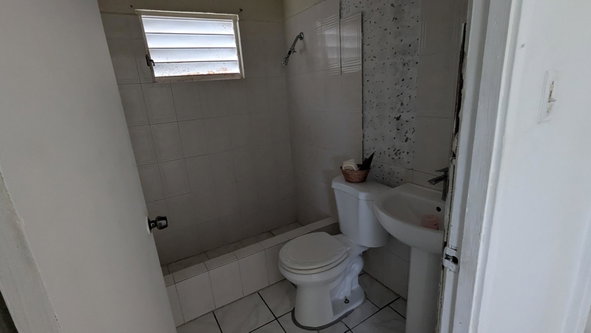 Fourth image of 268 Claremont Close in Claremont, St. Catherine, Jamaica - property is For Sale