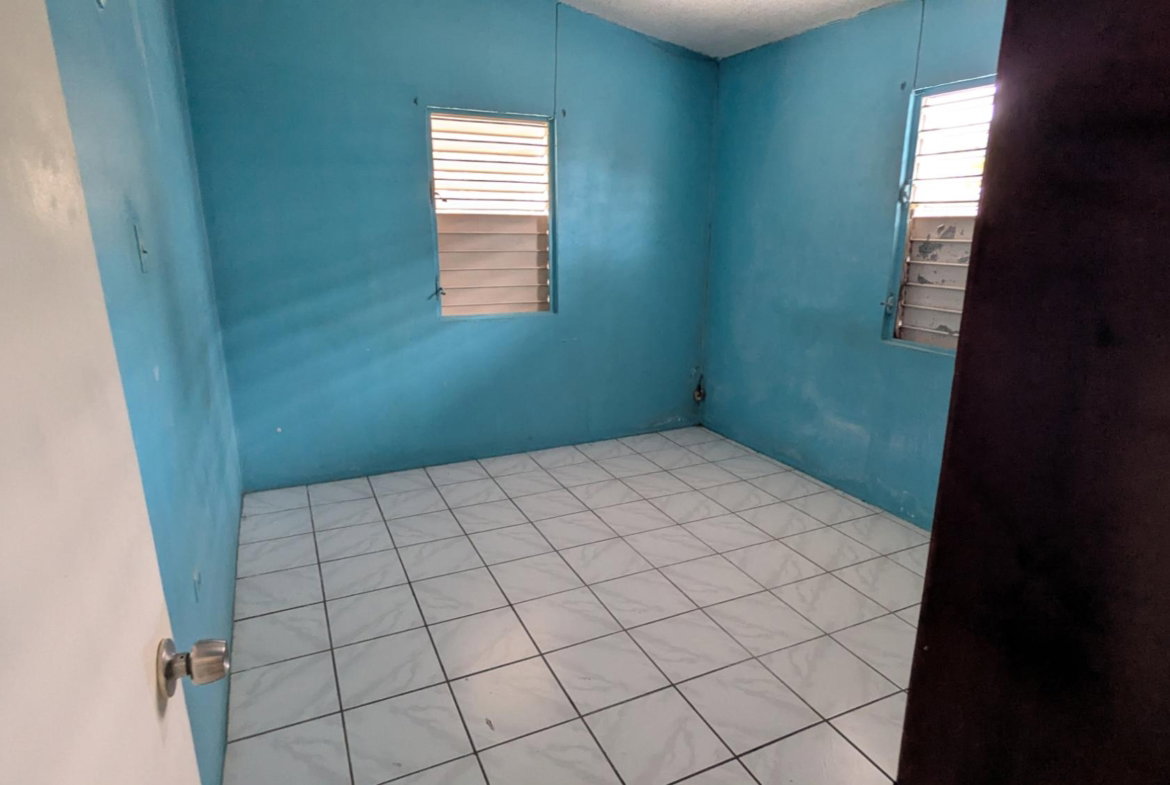 Fifth image of 268 Claremont Close in Claremont, St. Catherine, Jamaica - property is For Sale