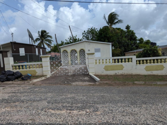 First image of 268 Claremont Close in Claremont, St. Catherine, Jamaica - property is For Sale
