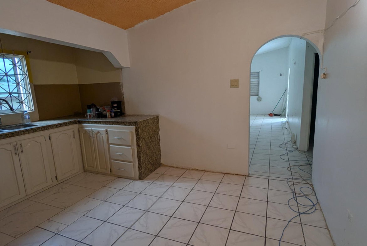 Eighth image of 268 Claremont Close in Claremont, St. Catherine, Jamaica - property is For Sale