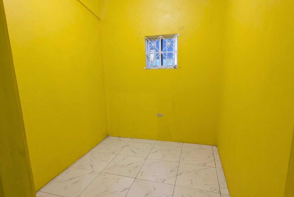 Tenth image of 268 Claremont Close in Claremont, St. Catherine, Jamaica - property is For Sale