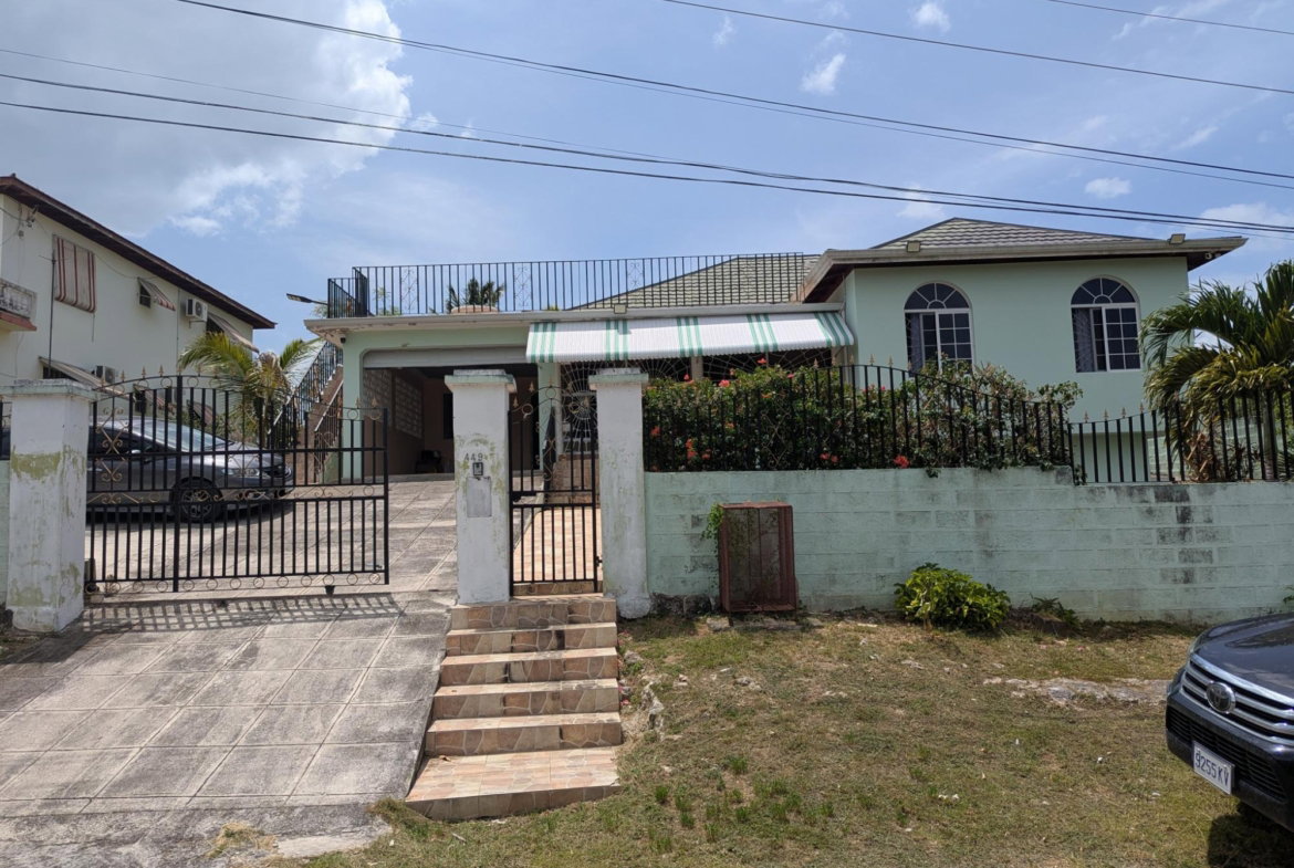 Eleventh image of Olive Park, Santa Cruz in Santa Cruz, St. Elizabeth, Jamaica - property is For Sale