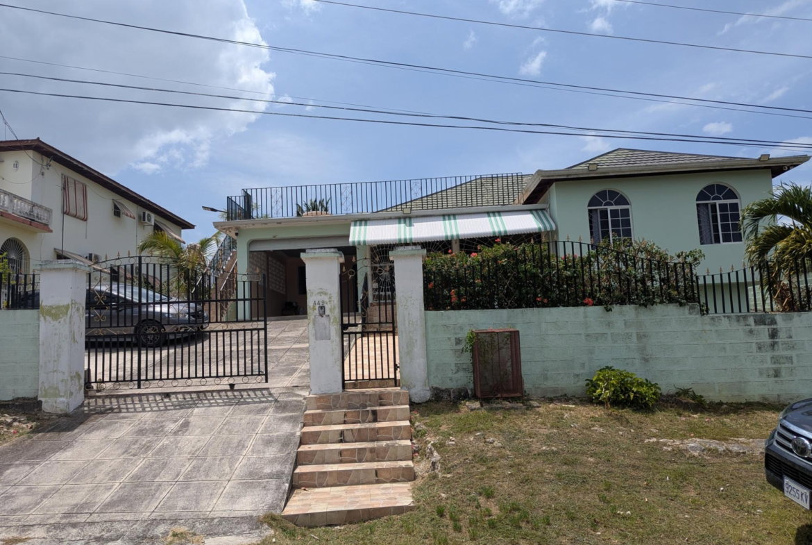 Thirteenth image of Olive Park, Santa Cruz in Santa Cruz, St. Elizabeth, Jamaica - property is For Sale