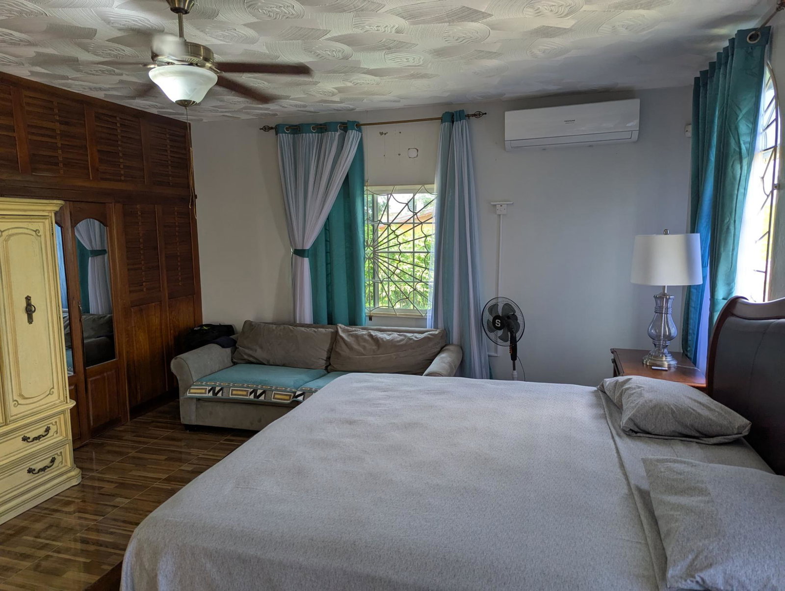 Twenty-Third image of Olive Park, Santa Cruz in Santa Cruz, St. Elizabeth, Jamaica - property is For Sale