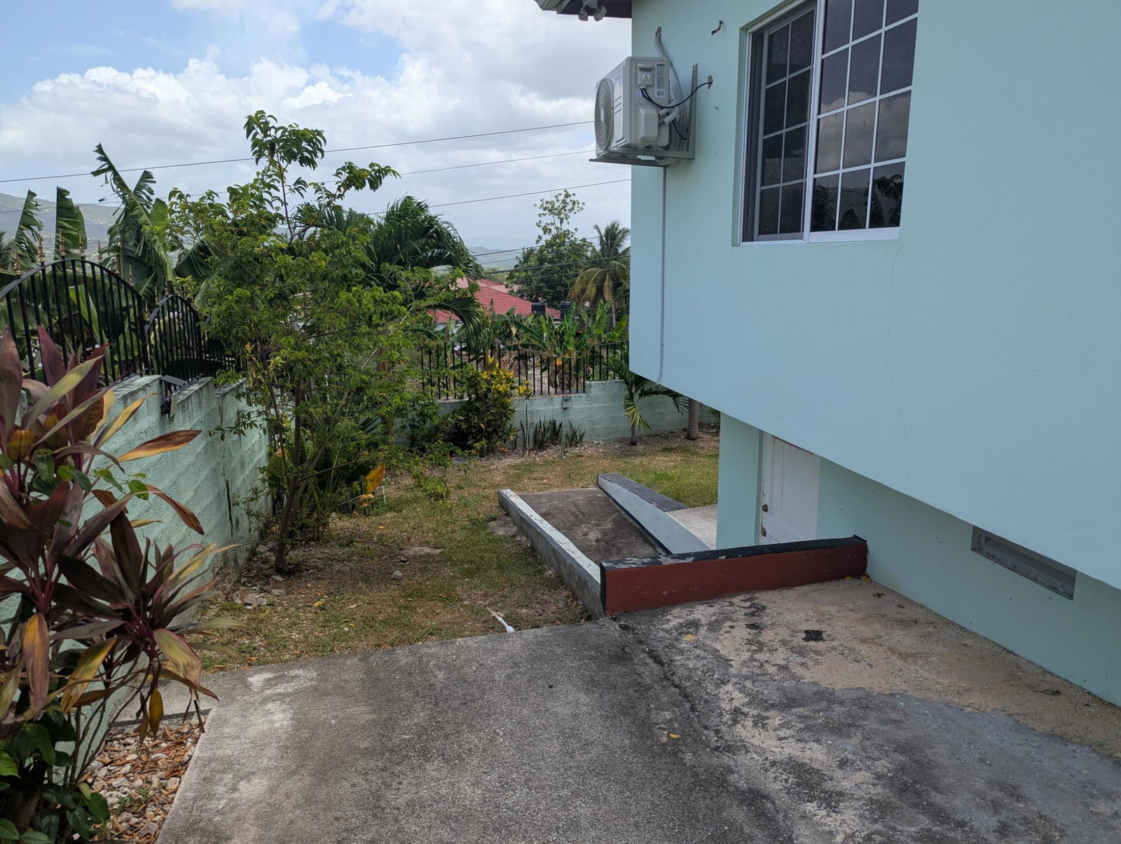 Fifth image of Olive Park, Santa Cruz in Santa Cruz, St. Elizabeth, Jamaica - property is For Sale