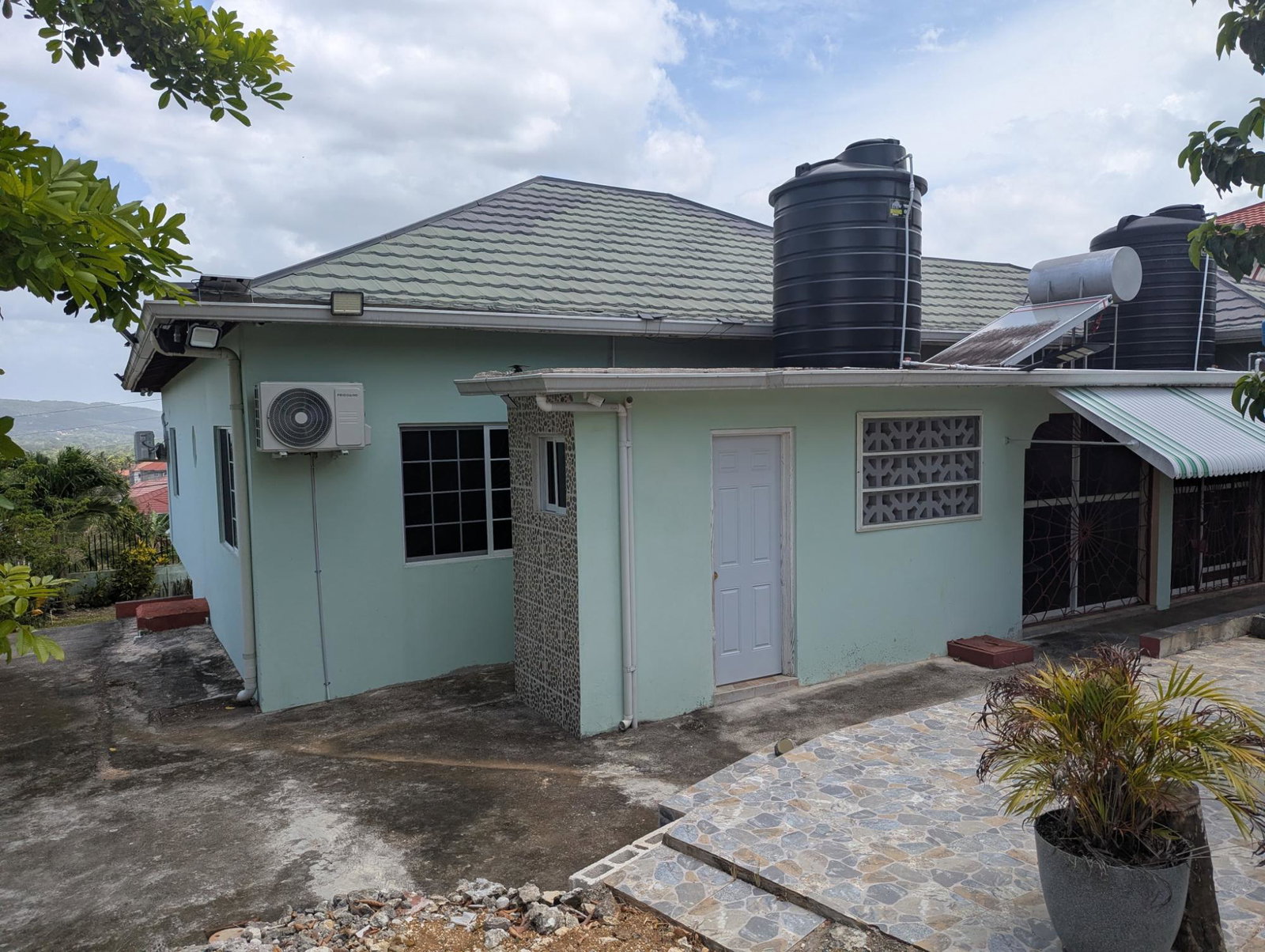 Sixth image of Olive Park, Santa Cruz in Santa Cruz, St. Elizabeth, Jamaica - property is For Sale