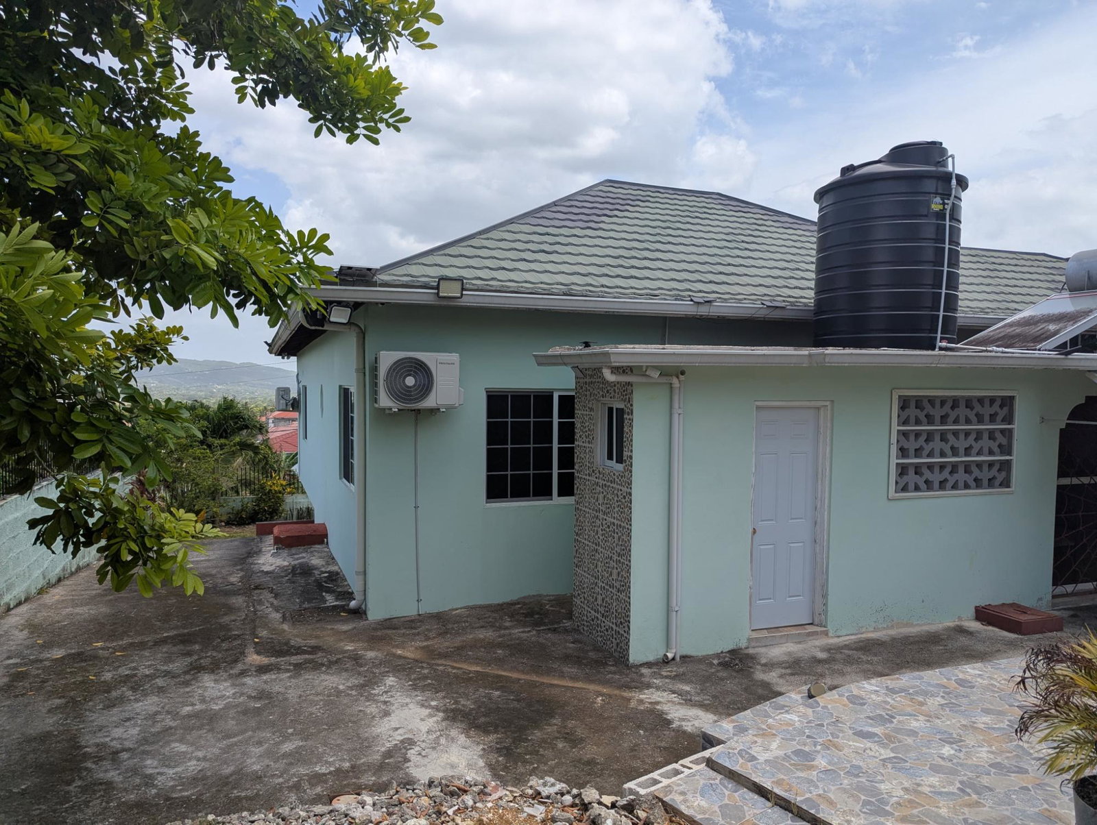 Seventh image of Olive Park, Santa Cruz in Santa Cruz, St. Elizabeth, Jamaica - property is For Sale