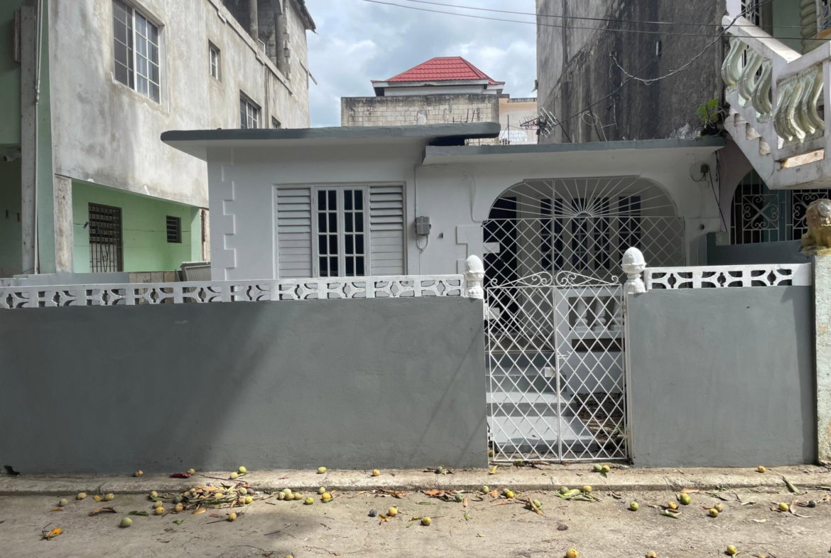 Second image of 812 Mango Circle in Catherine Hall, St. James, Jamaica - property is For Sale