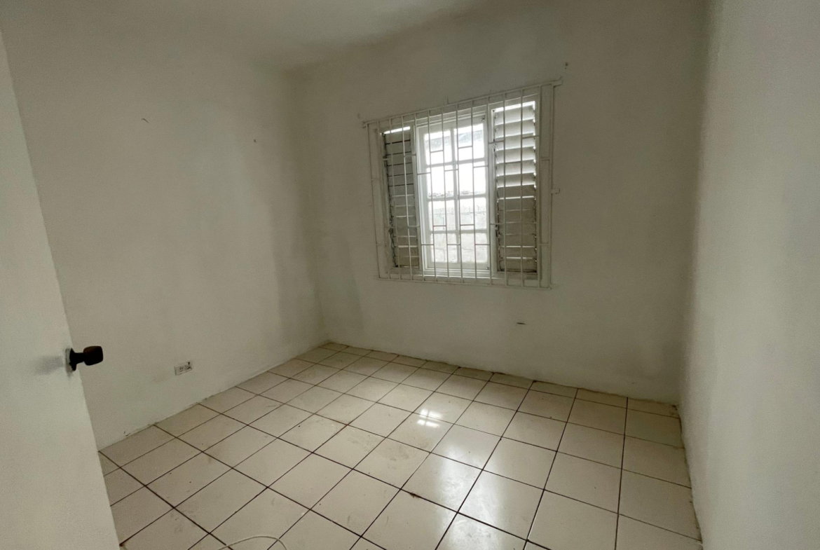 Eleventh image of 812 Mango Circle in Catherine Hall, St. James, Jamaica - property is For Sale