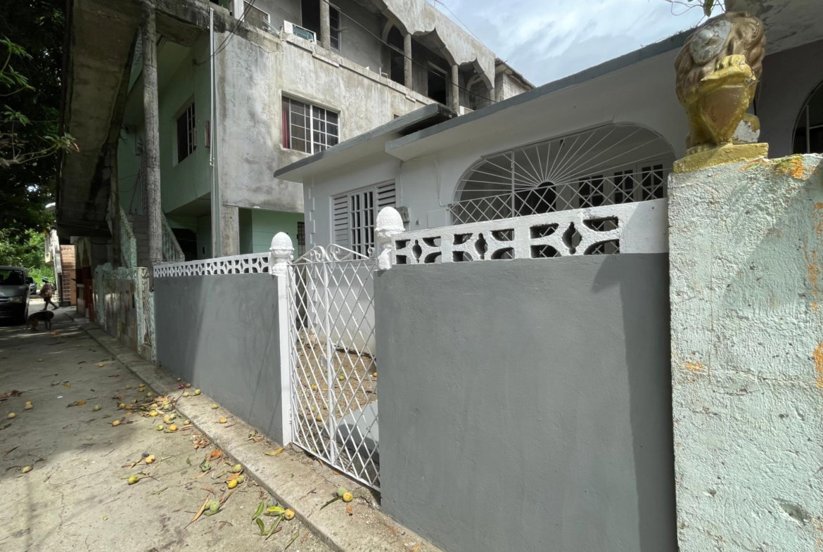 Twelfth image of 812 Mango Circle in Catherine Hall, St. James, Jamaica - property is For Sale