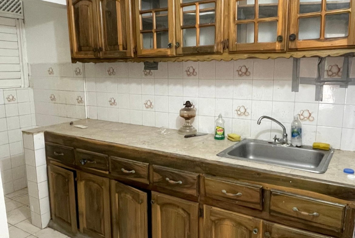 Fifth image of 812 Mango Circle in Catherine Hall, St. James, Jamaica - property is For Sale