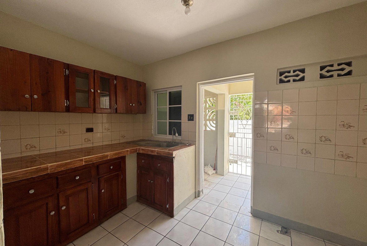 Fourteenth image of 184 Parkside Boulevard, Westm in Bridgeport, St. Catherine, Jamaica - property is For Rent