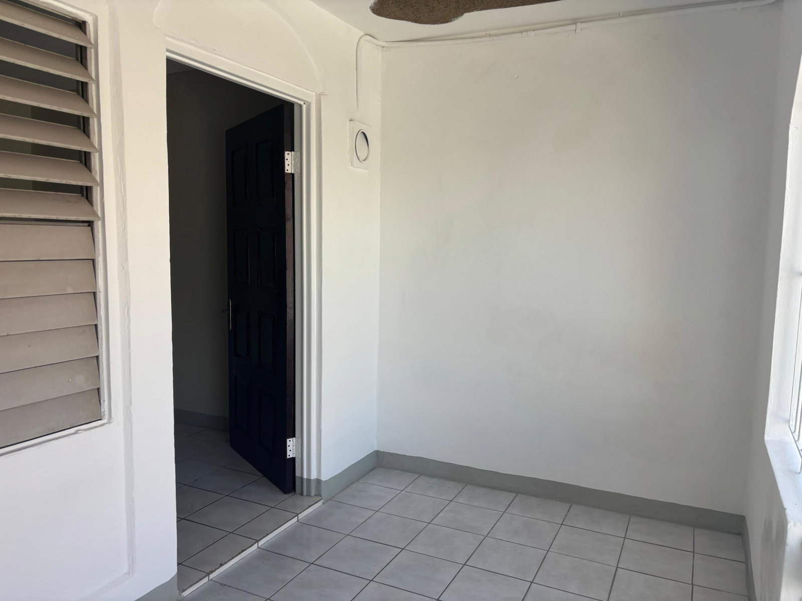 Fourth image of 184 Parkside Boulevard, Westm in Bridgeport, St. Catherine, Jamaica - property is For Rent