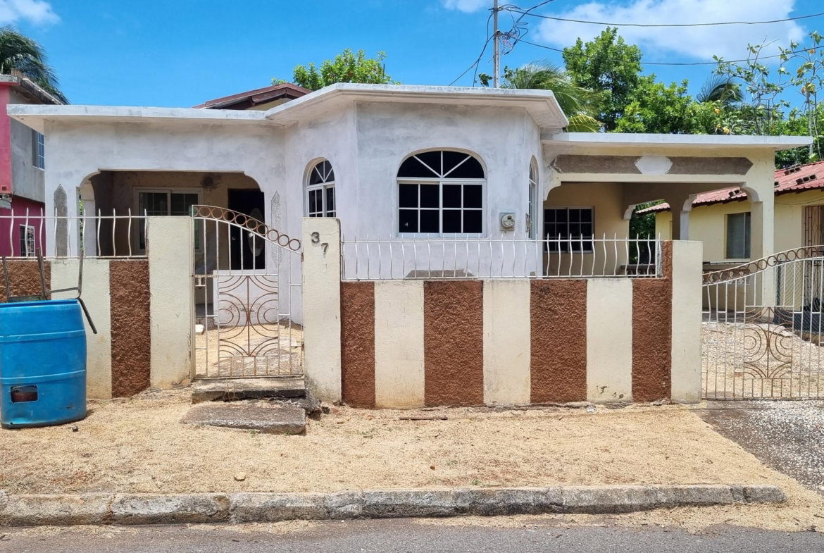 Second image of 37 Krone Avenue, Colbeck in Colbeck, St. Catherine, Jamaica - property is For Sale