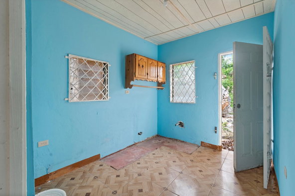 Ninth image of Mollison, Christaina in Mollison, Manchester, Jamaica - property is For Sale