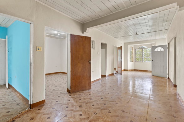 Tenth image of Mollison, Christaina in Mollison, Manchester, Jamaica - property is For Sale