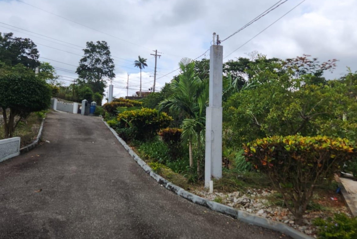 Second image of Hanbury Road in Hanbury, Manchester, Jamaica - property is For Rent