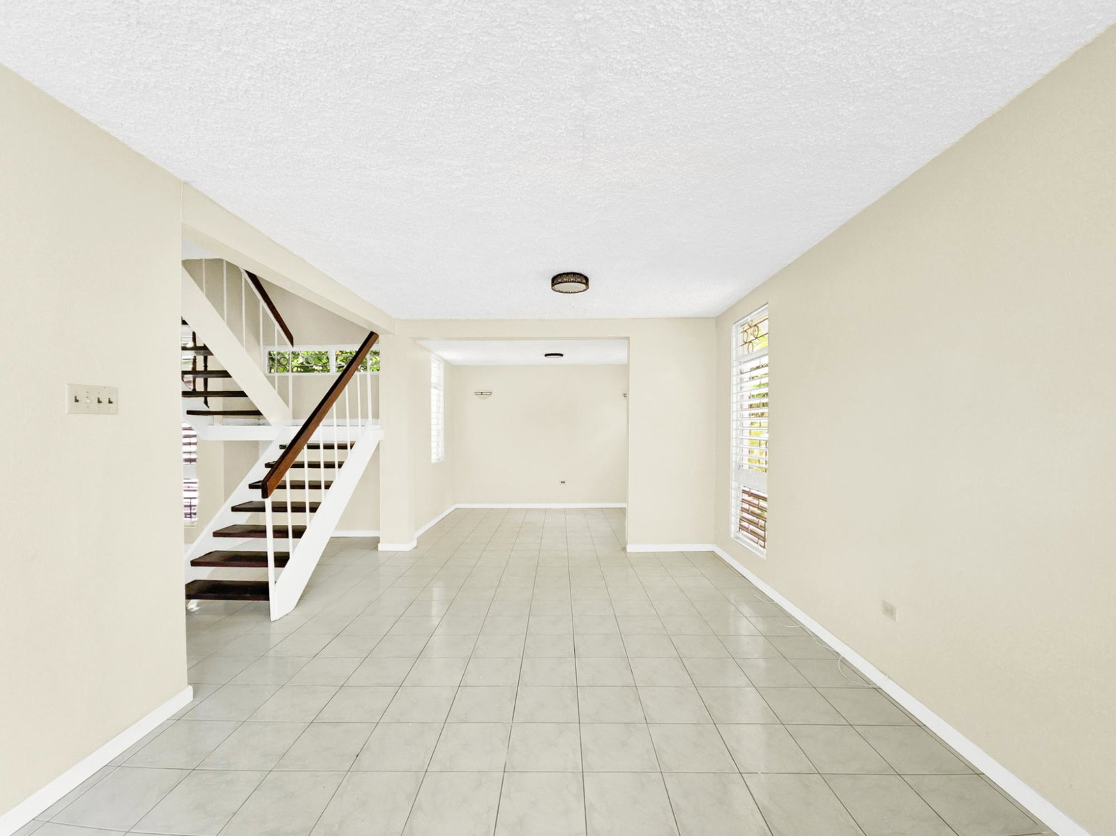 Third image of 23 Parkway in Kingston 8, St. Andrew, Jamaica - property is For Rent