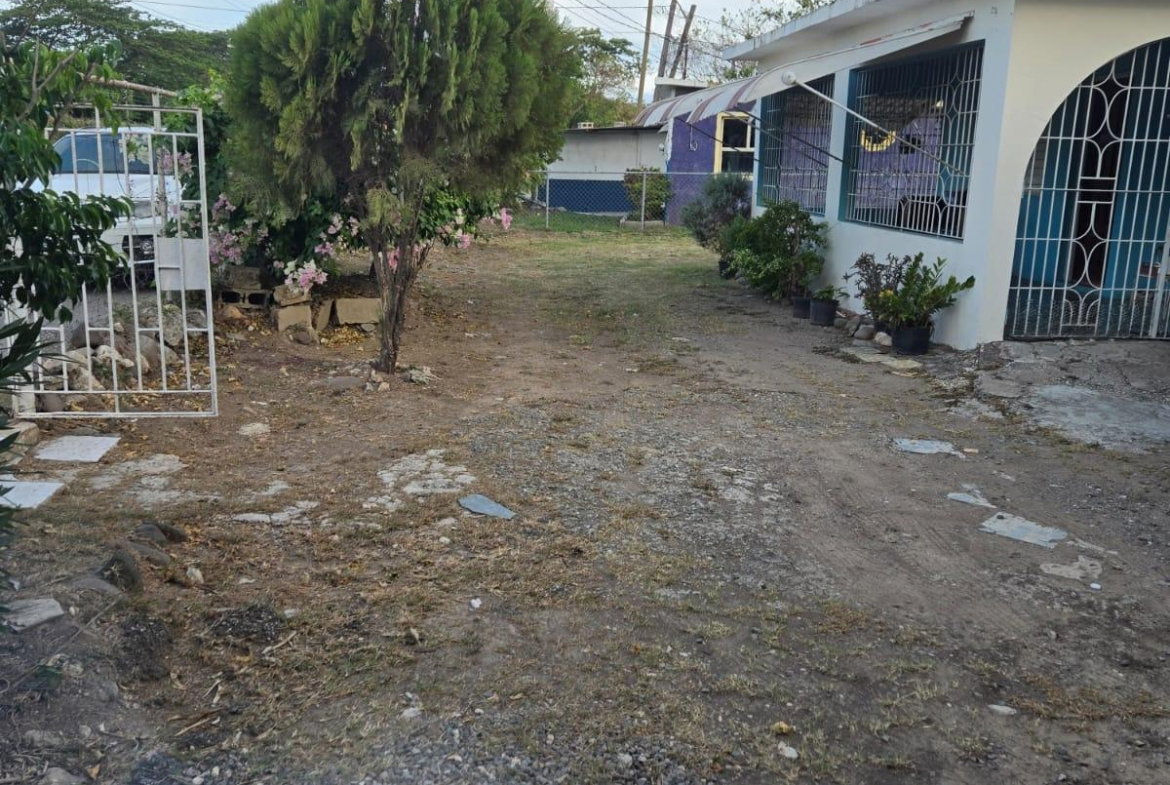 Fourteenth image of 2 Lacaton Way, Bushy Park in Bushy Park, St. Catherine, Jamaica - property is For Sale