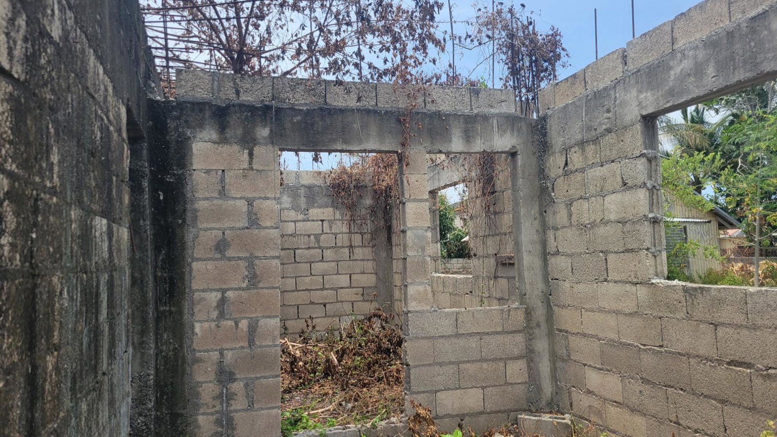 5-Bedroom-House-for-Sale-in-Sydenham-Villa-St.-Catherine-Jamaica Fifth image of 82 Prescilla Drive in Sydenham, St. Catherine, Jamaica - property is For Sale