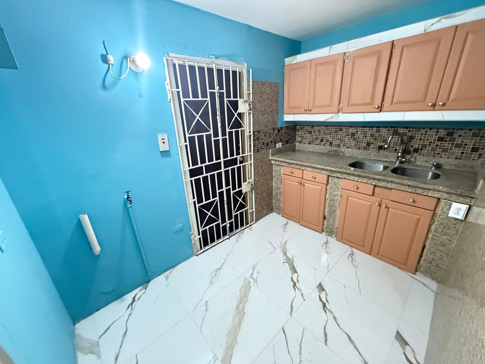 Fourth image of 23- Thant Cre Bridgeport in Bridgeport, St. Catherine, Jamaica - property is For Rent