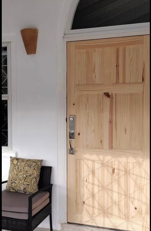 Twelfth image of Friendship Close in Rose Hall, St. James, Jamaica - property is For Rent