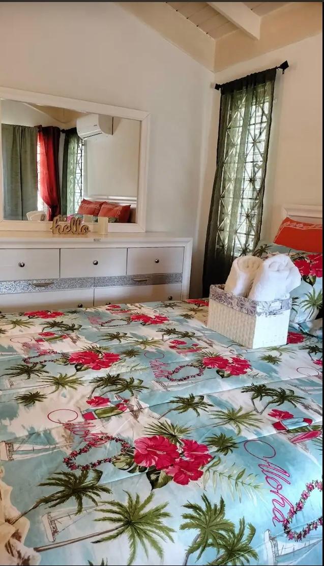 Thirteenth image of Friendship Close in Rose Hall, St. James, Jamaica - property is For Rent