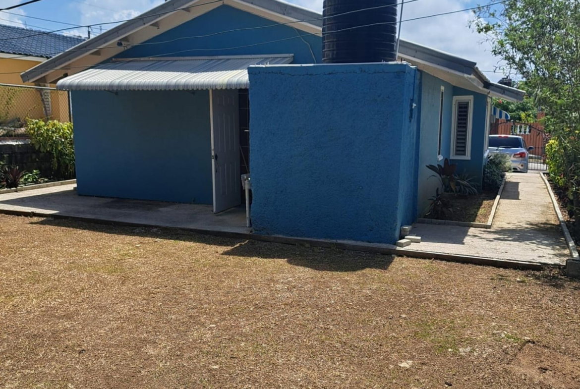 Twenty-Third image of Friendship Close in Rose Hall, St. James, Jamaica - property is For Rent