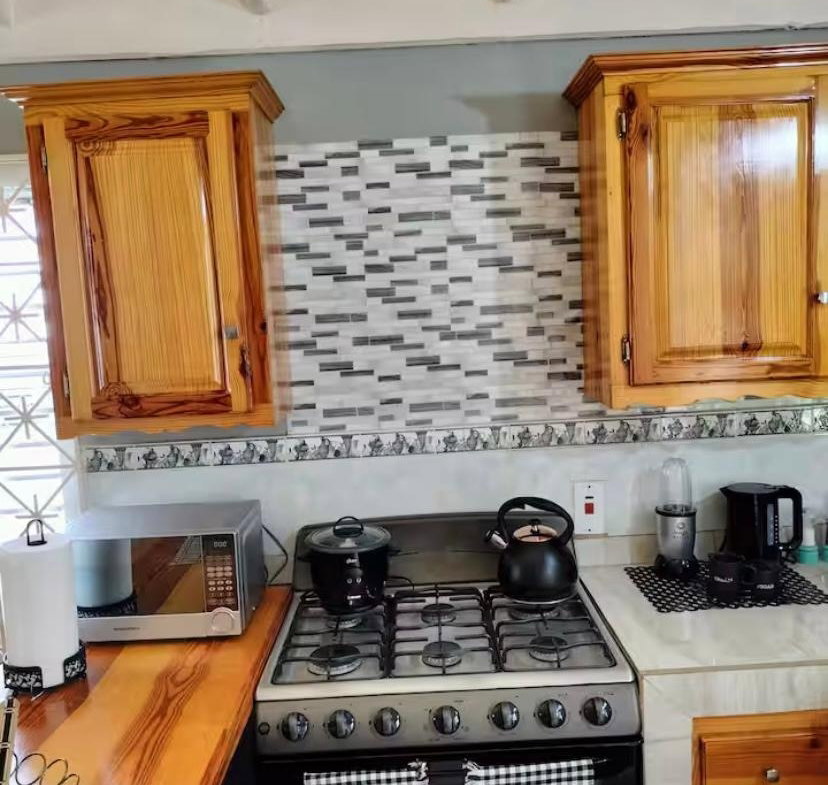 Eighth image of Friendship Close in Rose Hall, St. James, Jamaica - property is For Rent