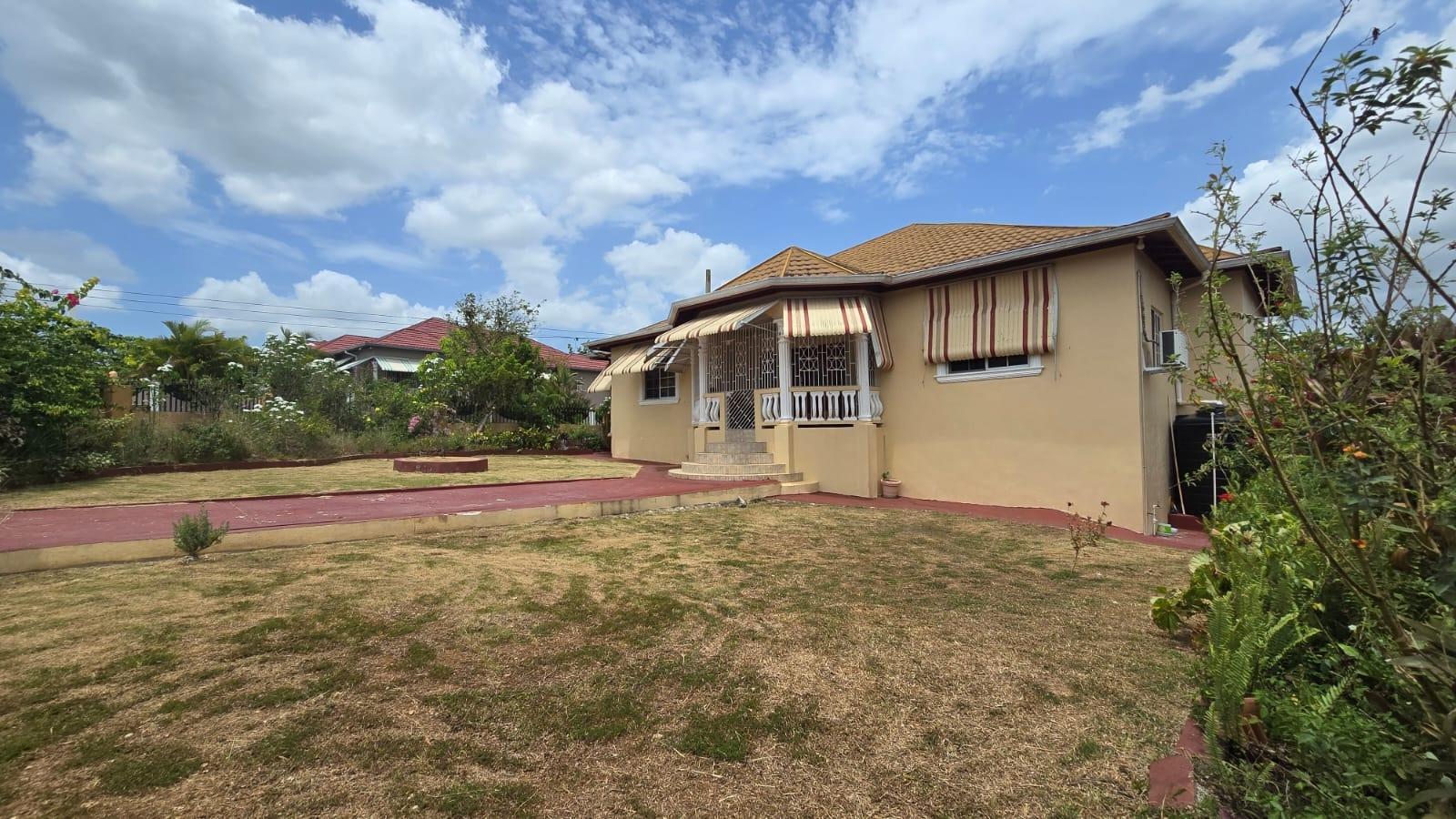 Seventh image of 23 Providence Acre, Santa cr in Santa Cruz, St. Elizabeth, Jamaica - property is For Sale