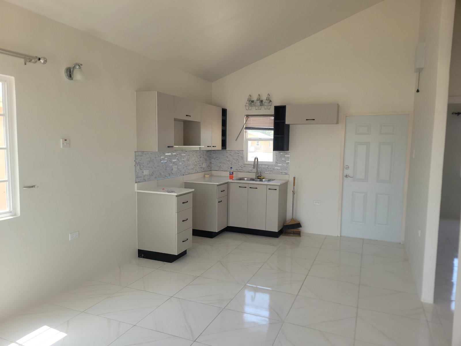Third image of Phoenix Park Village 2,ph in Phoenix Park, St. Catherine, Jamaica - property is For Rent